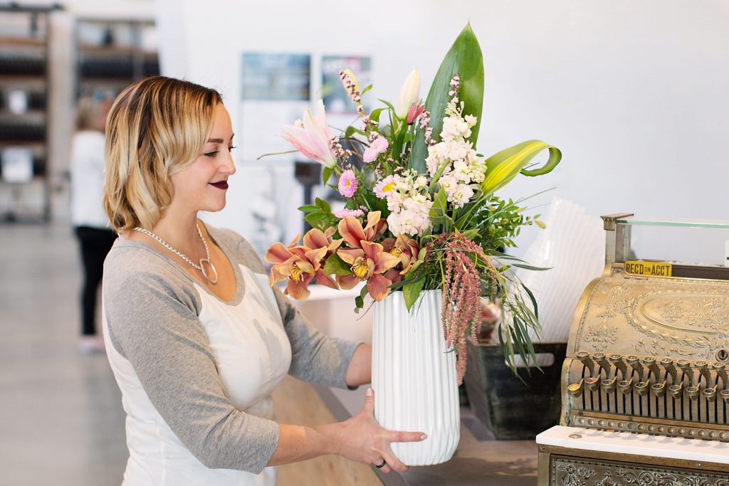 Flower Delivery Kelowna Business | Passionate Blooms | Okanagan Florist